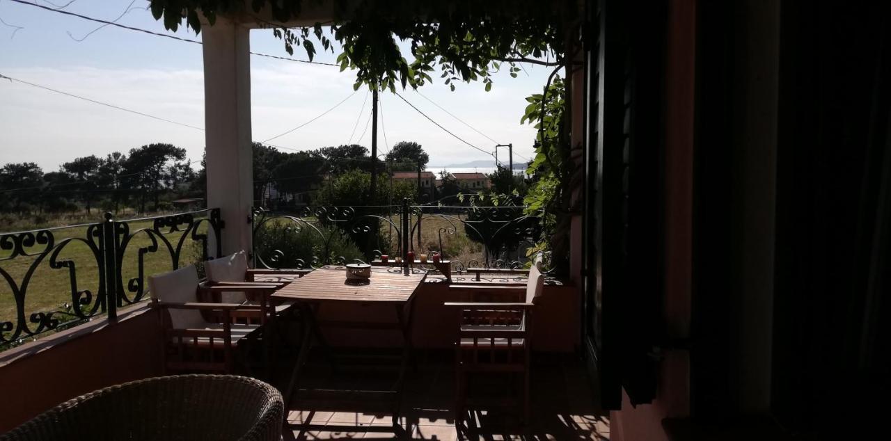 Olgas Villa Arogi Esterno foto