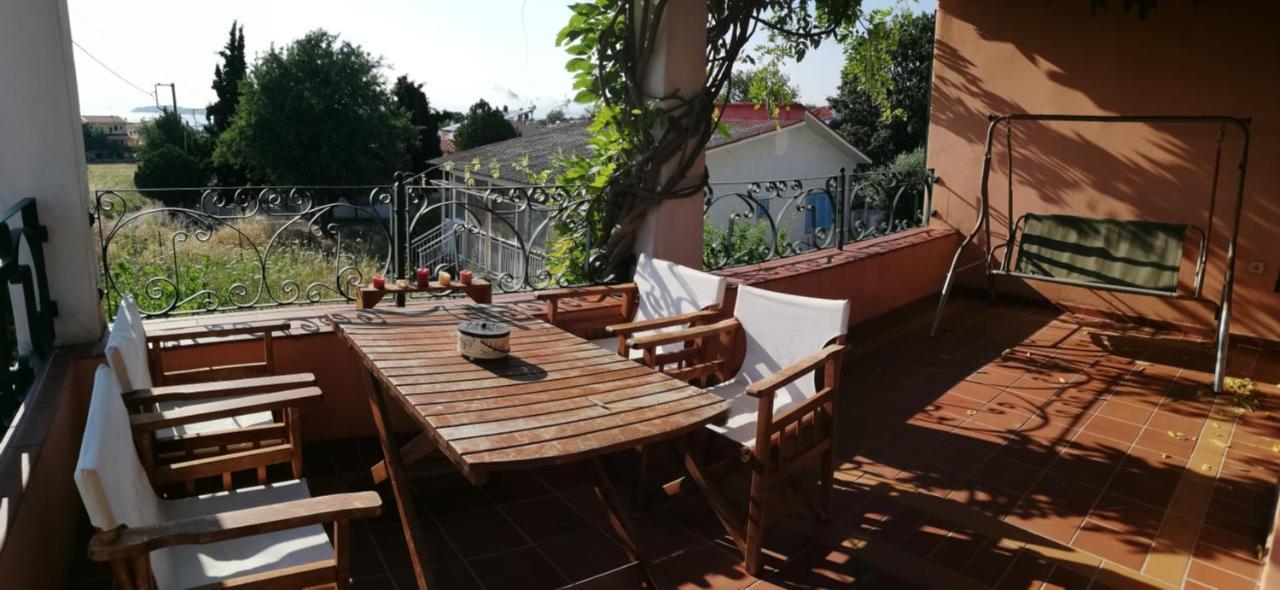 Olgas Villa Arogi Esterno foto