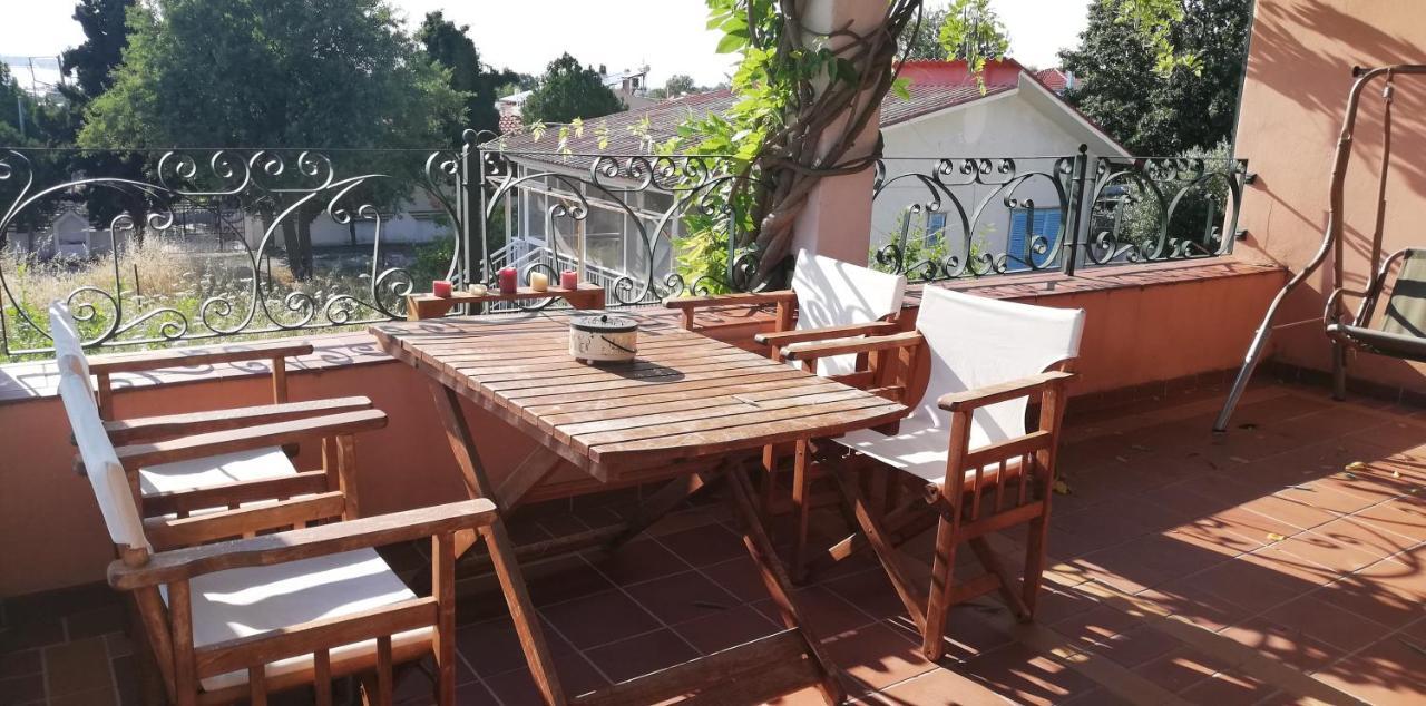 Olgas Villa Arogi Esterno foto