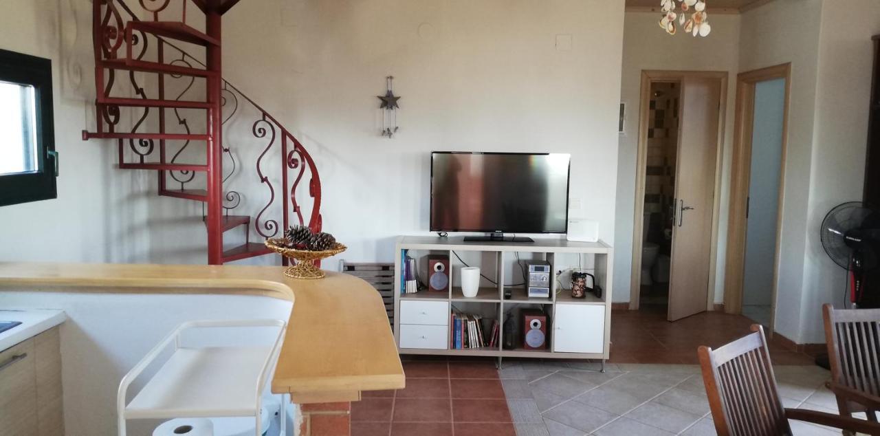 Olgas Villa Arogi Esterno foto