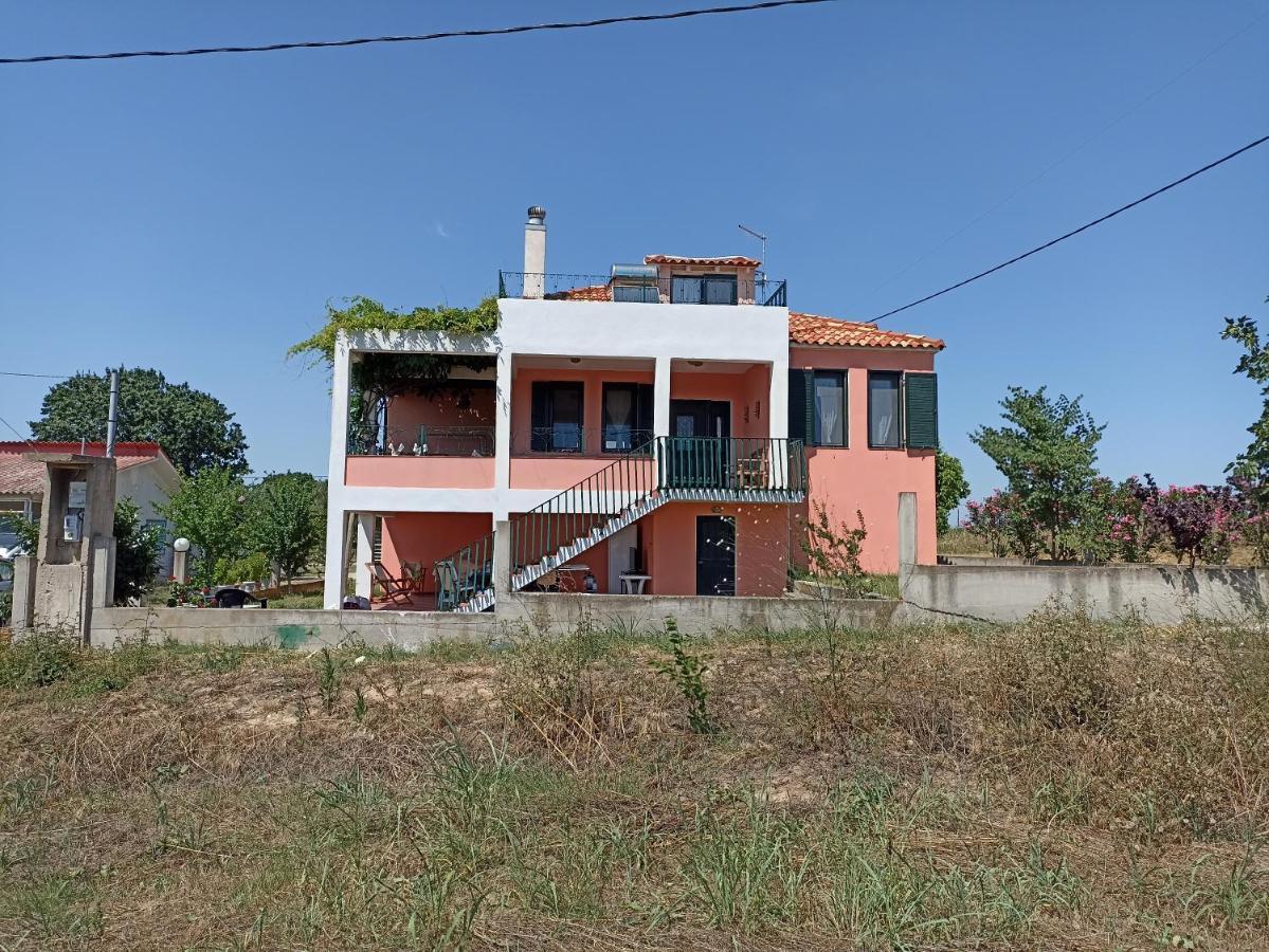 Olgas Villa Arogi Esterno foto