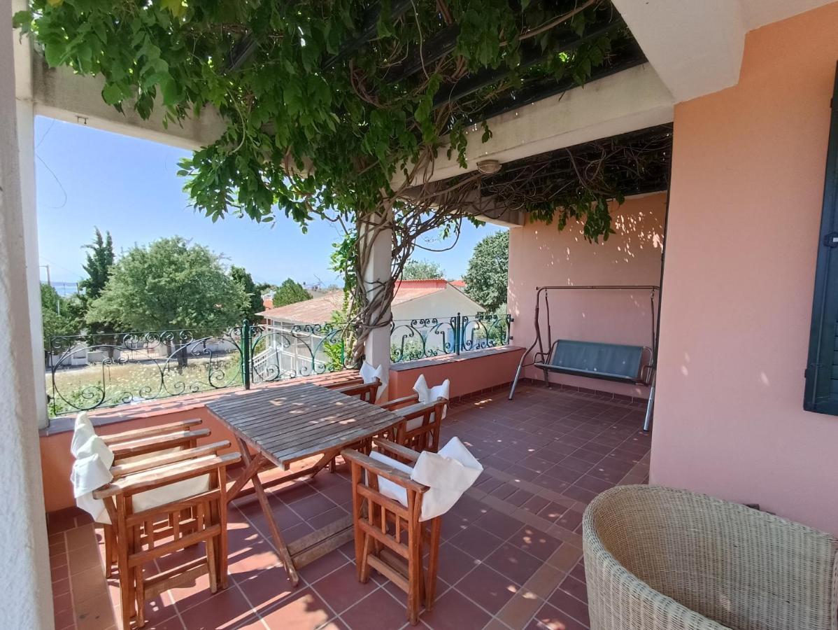Olgas Villa Arogi Esterno foto